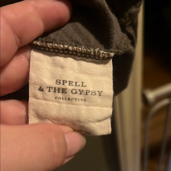 Spell Gray Short Sleeve Graphic Tee - Picture 3 of 5